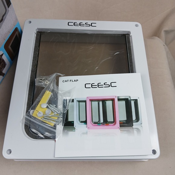 CEESC Magnetic Pet Door for Cats and Dogs XL White - Picture 2 of 6